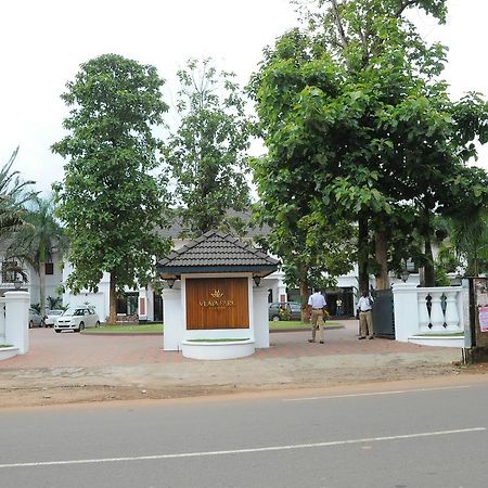 Vijayapark Hotel Kaduturutti エクステリア 写真